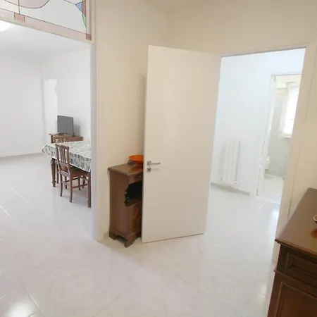 Apartment Apricot