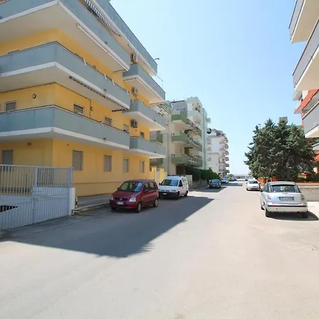 Apricot Apartment